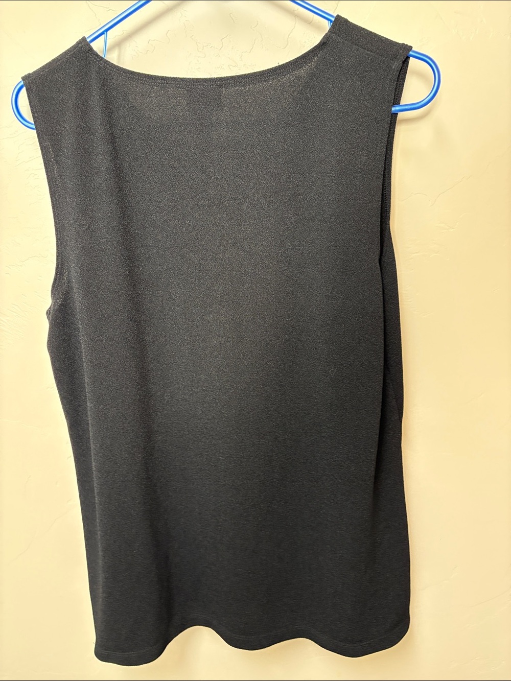 Chicos sleeveless keyhole top - Picture 3 of 4